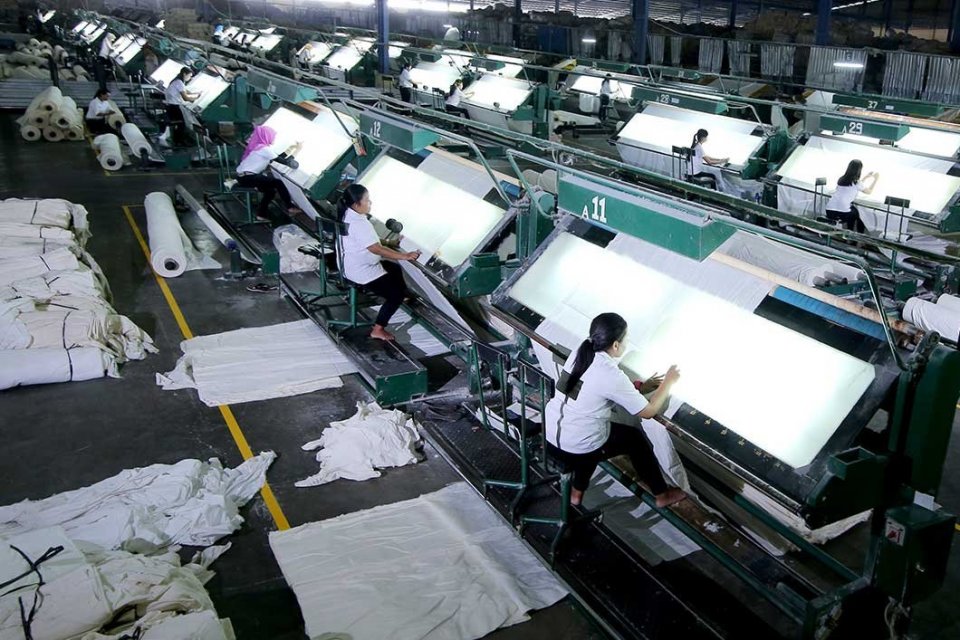 Perusahaan Tekstil Terbesar Di Indonesia Mengalami Guncangan 